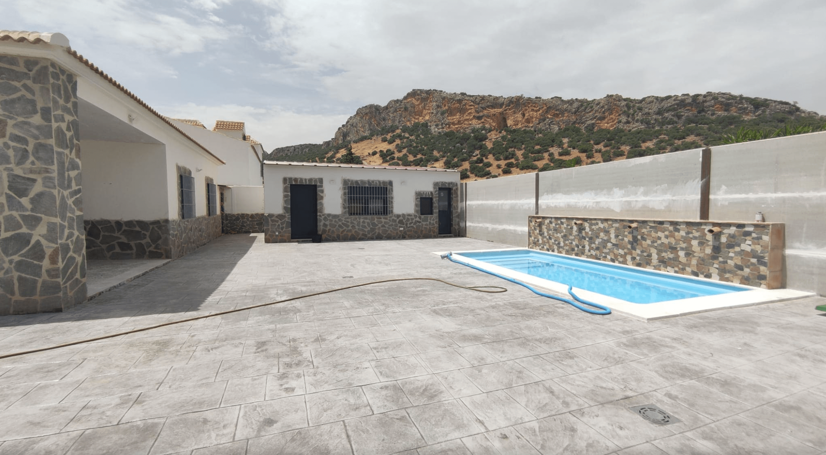 Piscina en Casariche